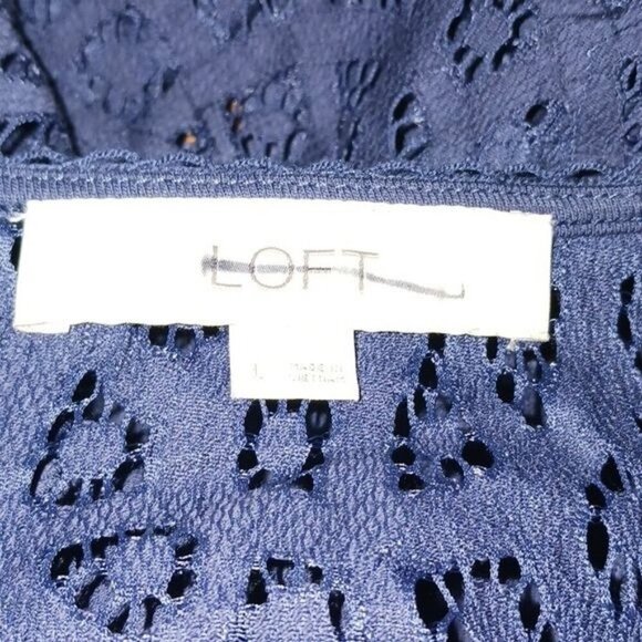 Loft Blouse Blue Lace Knit Classic 3/4 Sleeve Flowy Womens Size Large - Picture 6 of 7
